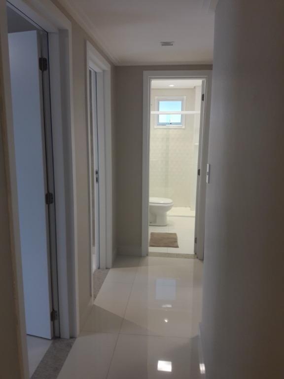 Apartamento à venda com 3 quartos, 134m² - Foto 8