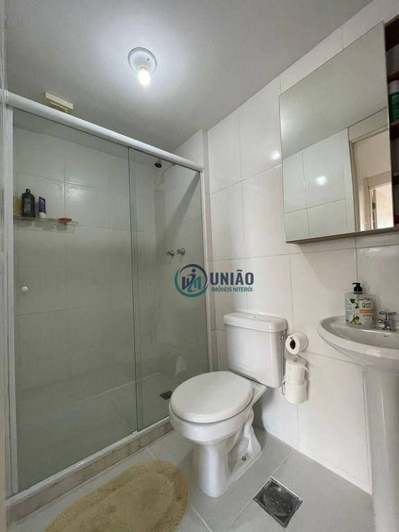 Apartamento à venda com 3 quartos, 75m² - Foto 12