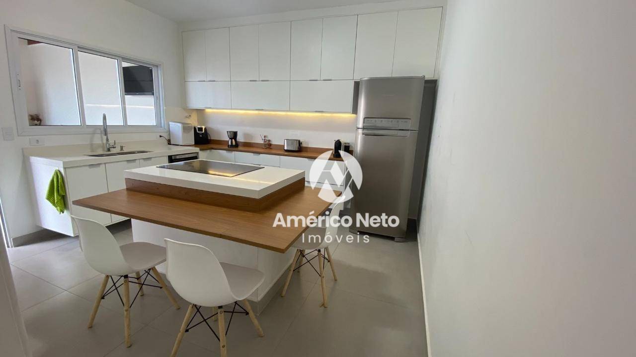 Casa à venda com 2 quartos, 161m² - Foto 6