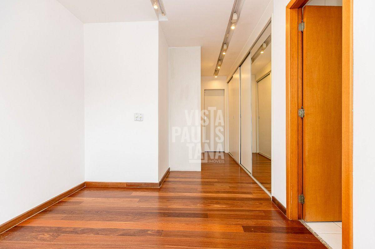 Apartamento à venda com 3 quartos, 190m² - Foto 26