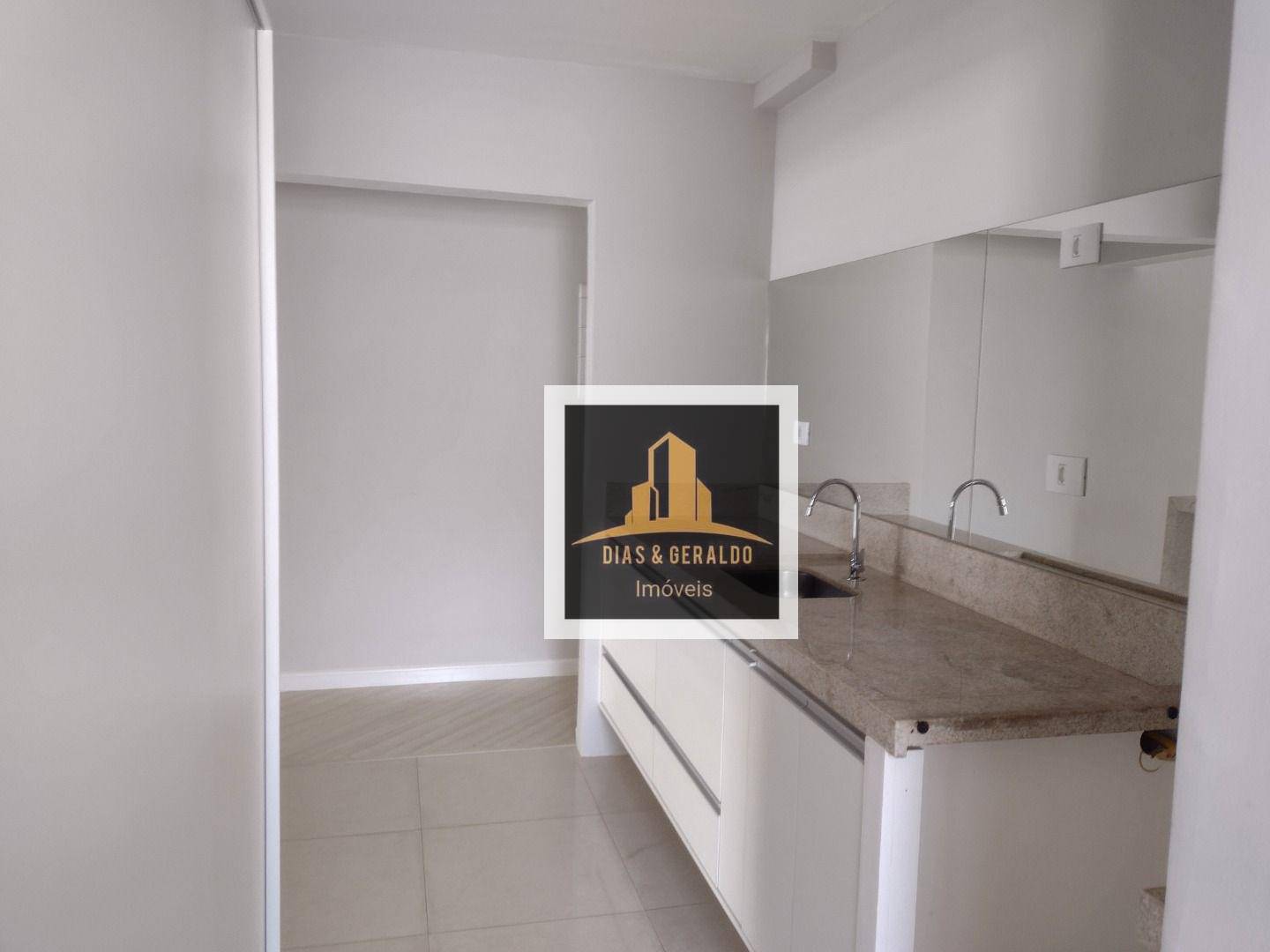 Apartamento à venda com 3 quartos, 89m² - Foto 4