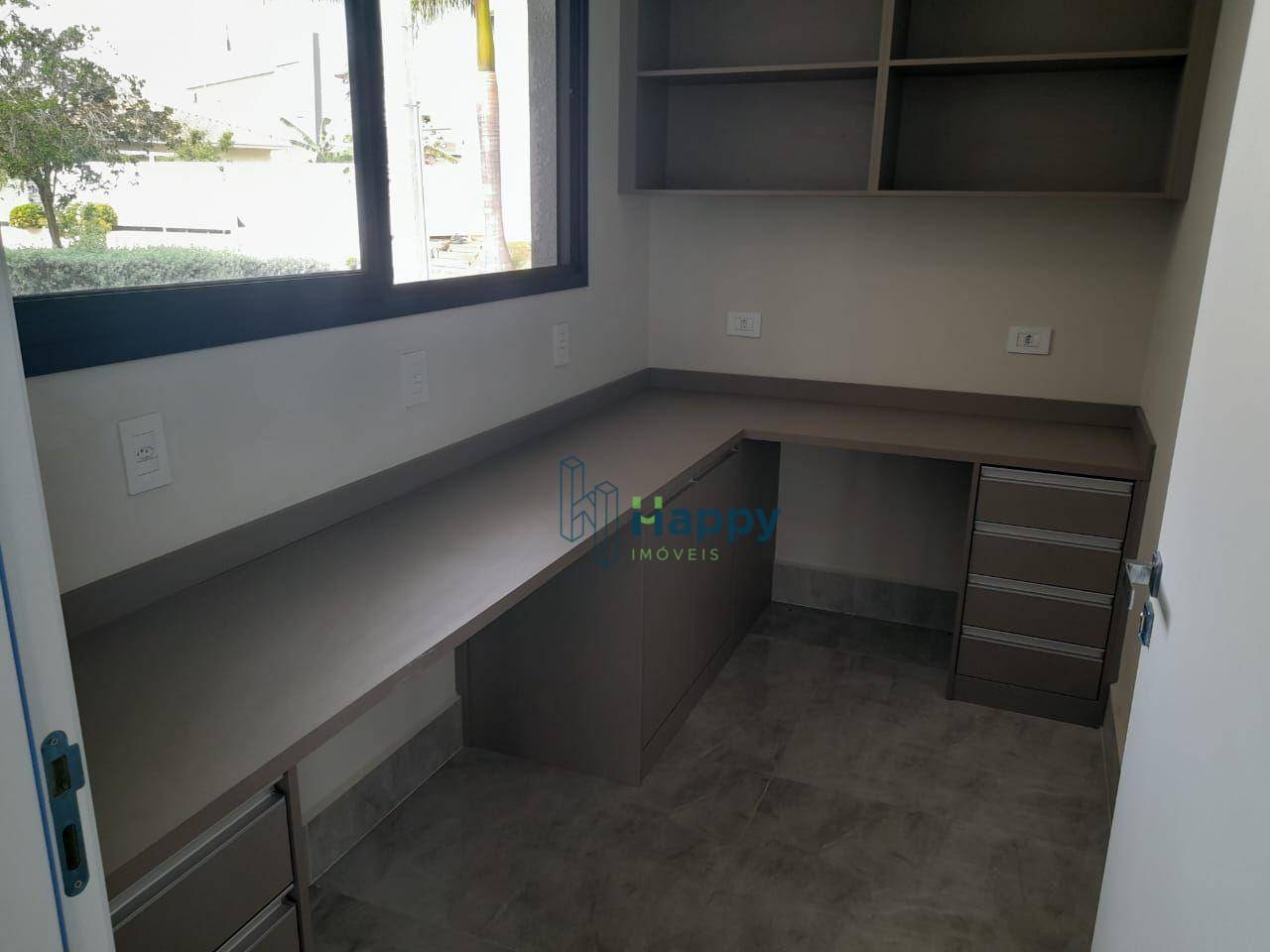 Casa de Condomínio à venda com 3 quartos, 220m² - Foto 10