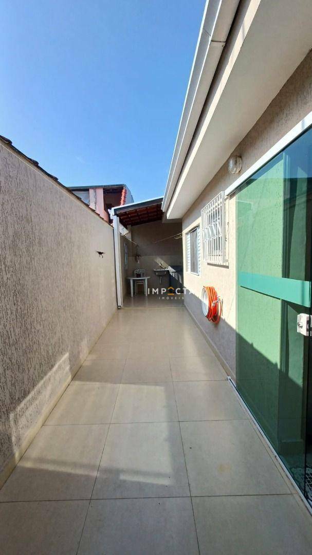 Casa à venda com 2 quartos, 59m² - Foto 12