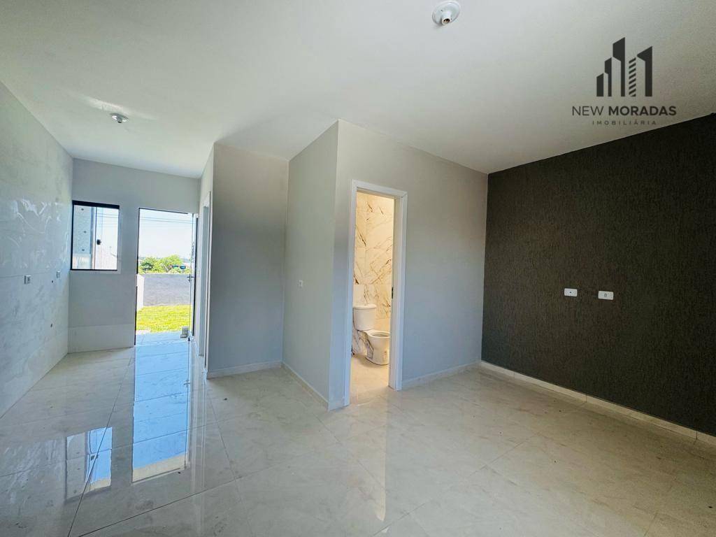 Casa à venda com 2 quartos, 43m² - Foto 5