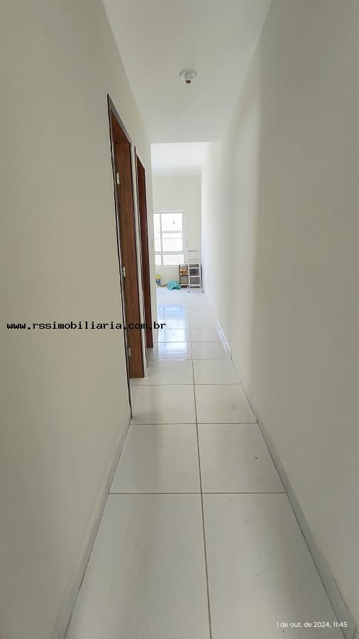 Casa à venda com 2 quartos, 56m² - Foto 12
