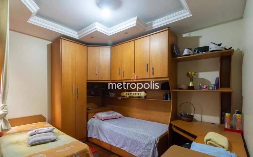 Sobrado à venda e aluguel com 3 quartos, 260m² - Foto 18