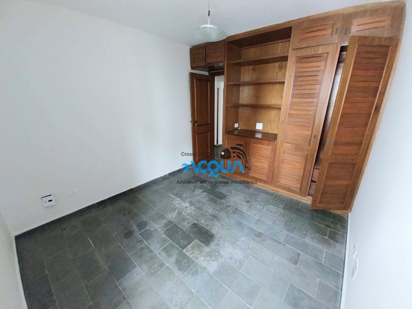 Apartamento à venda com 3 quartos, 120m² - Foto 2