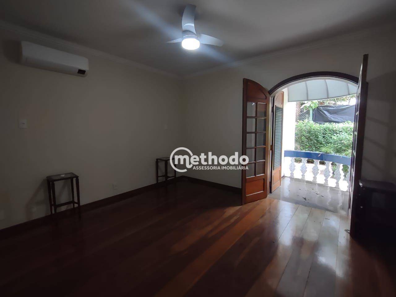 Casa de Condomínio para alugar com 3 quartos, 480m² - Foto 28