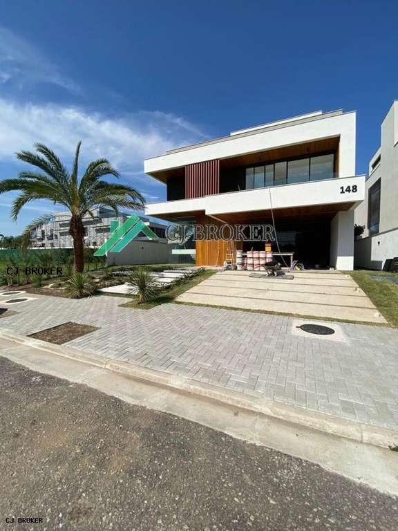 Casa à venda com 4 quartos, 625m² - Foto 1