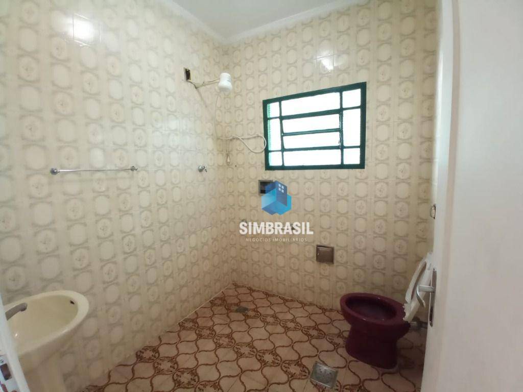 Casa à venda com 4 quartos, 220m² - Foto 20