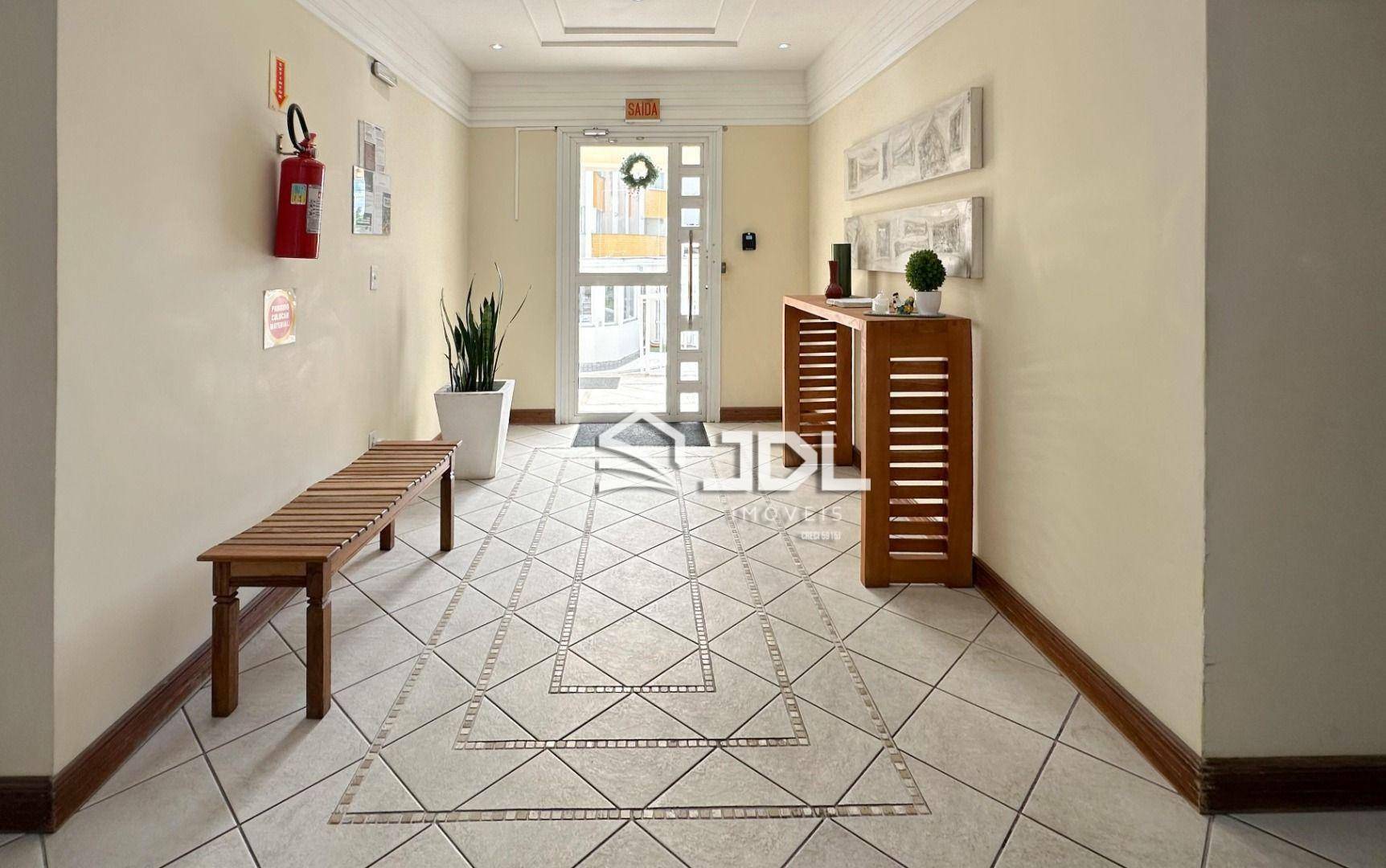 Apartamento para alugar com 2 quartos, 56m² - Foto 7