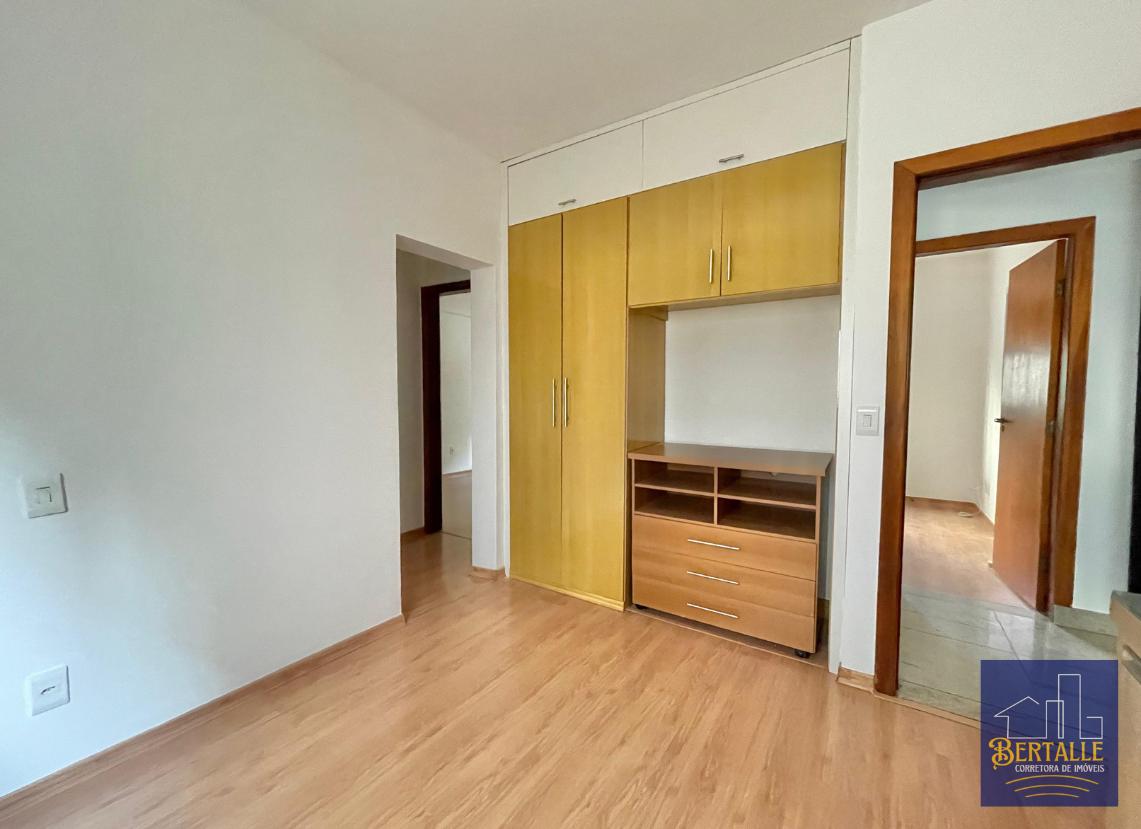 Apartamento à venda com 3 quartos, 250m² - Foto 10