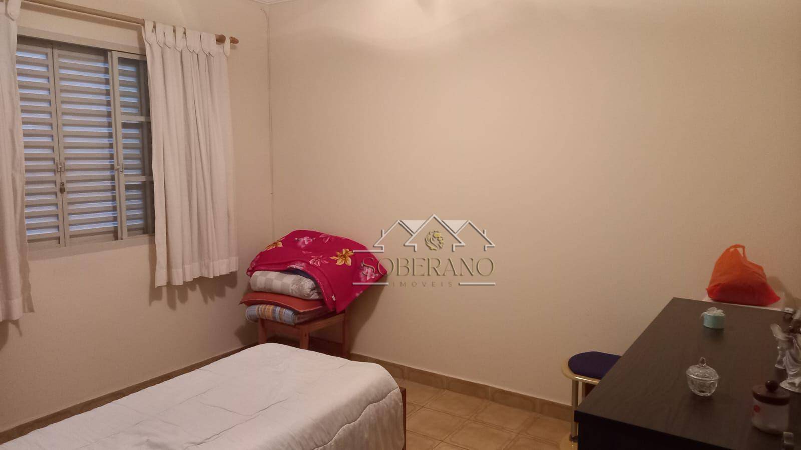 Sobrado à venda com 3 quartos, 309m² - Foto 11