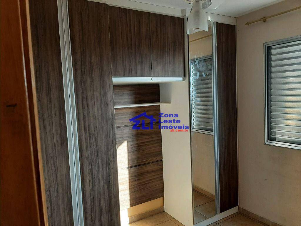 Apartamento à venda com 2 quartos, 38m² - Foto 3