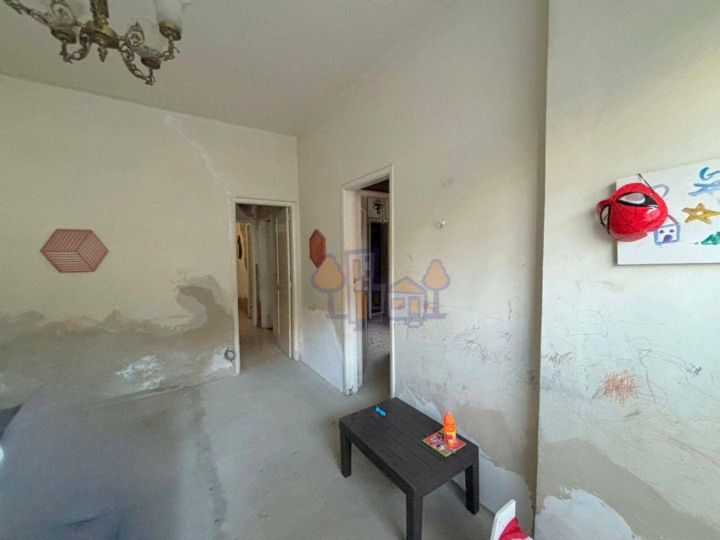 Casa à venda com 5 quartos, 96m² - Foto 17