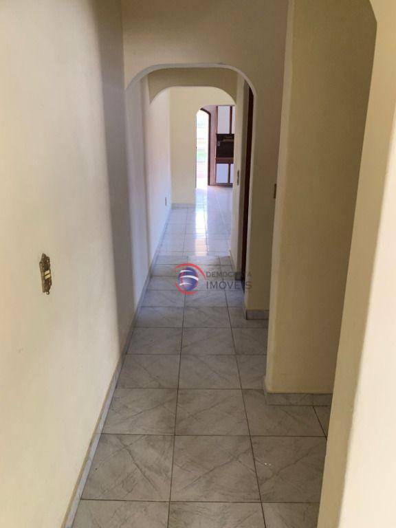 Sobrado à venda com 4 quartos, 232m² - Foto 30