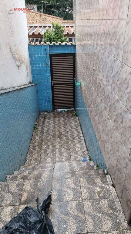 Sobrado à venda com 3 quartos, 178m² - Foto 4