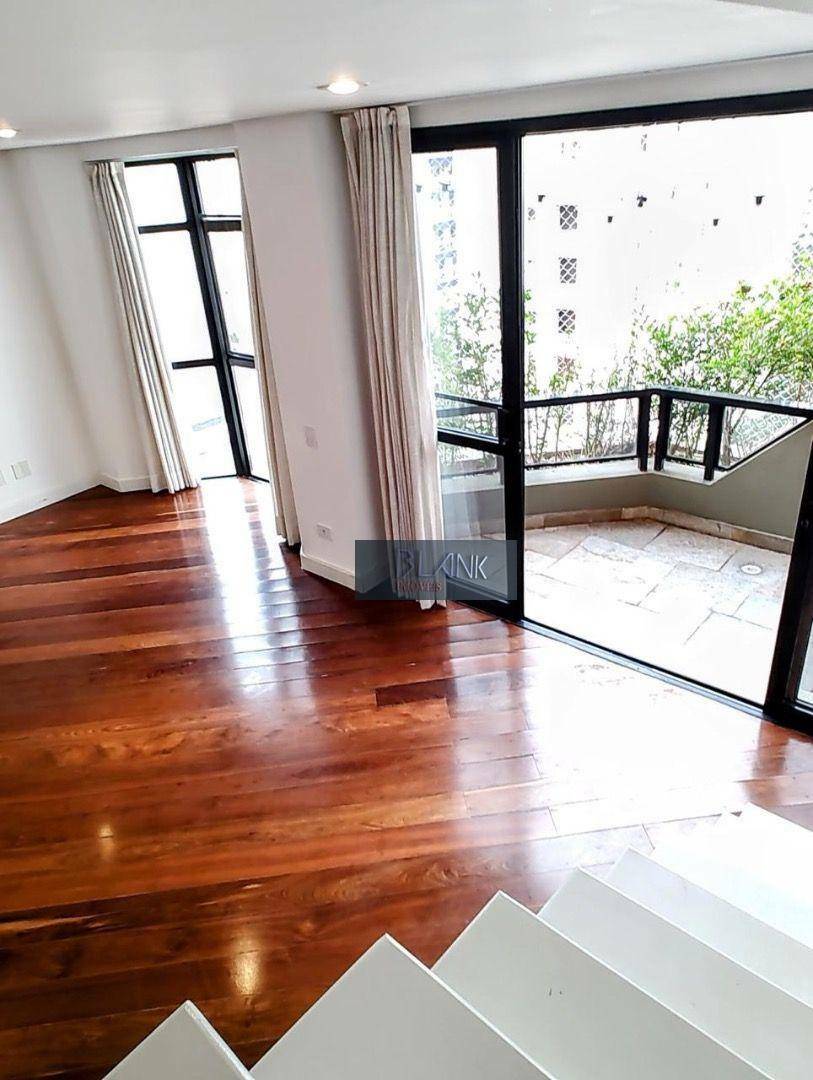 Apartamento para alugar com 2 quartos, 132m² - Foto 12