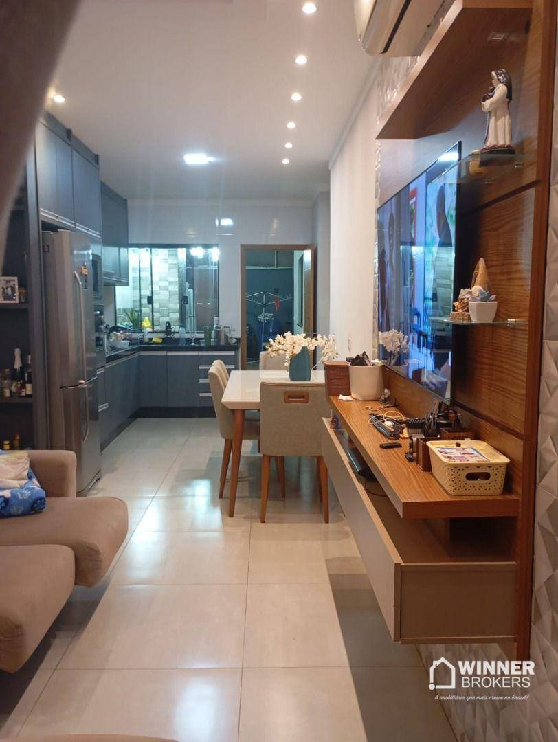 Casa, 3 quartos, 81 m² - Foto 1