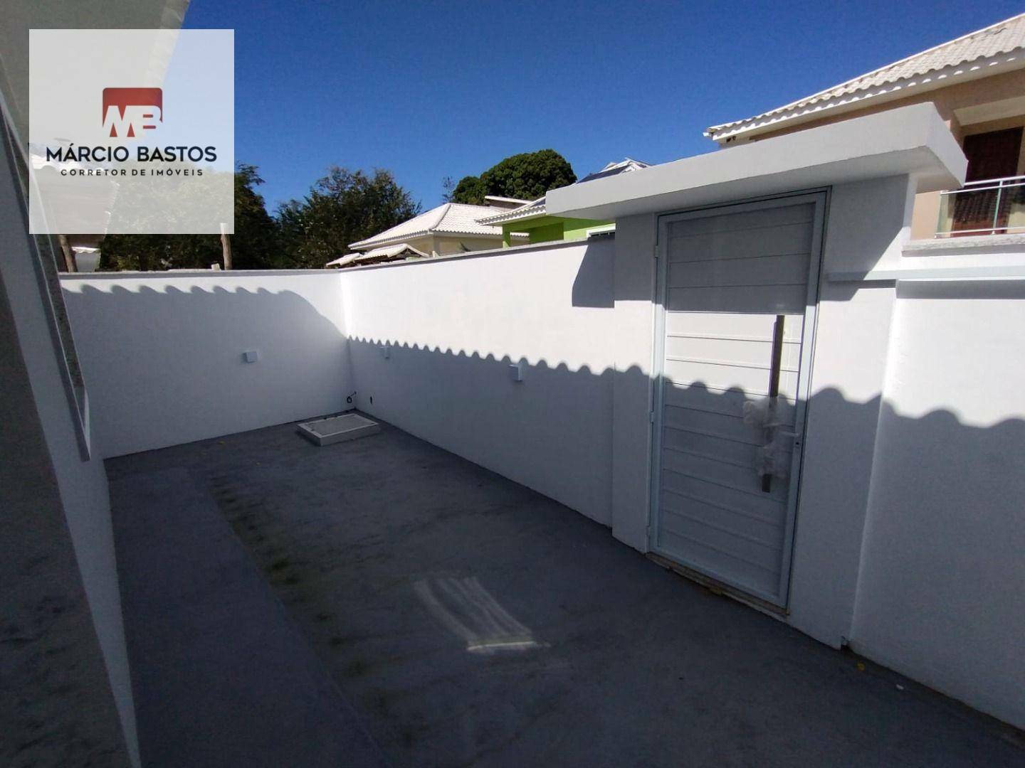 Casa à venda com 2 quartos, 75m² - Foto 13