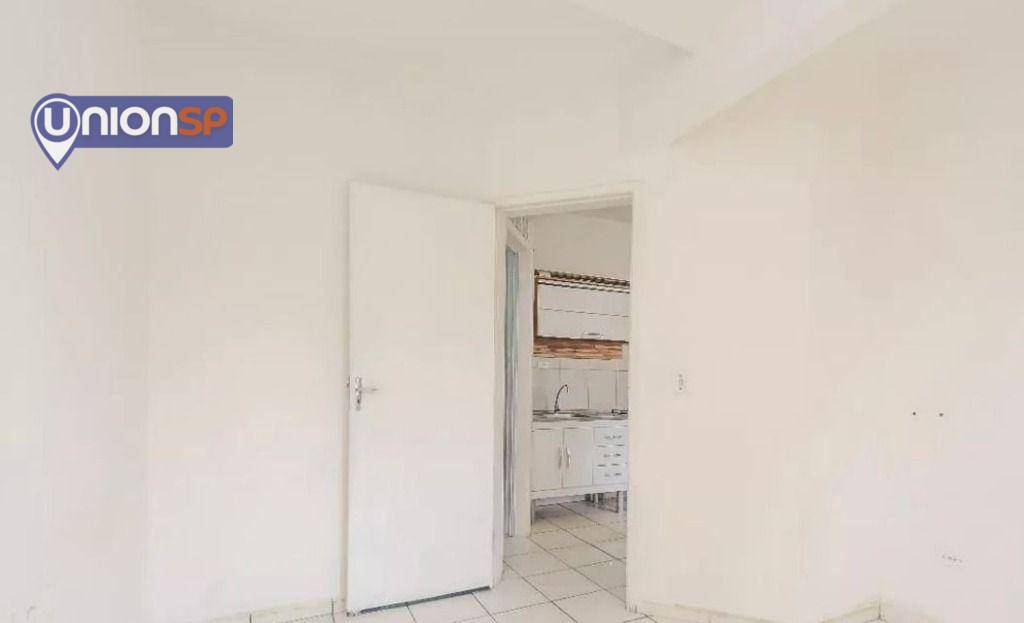 Apartamento à venda com 1 quarto, 33m² - Foto 7