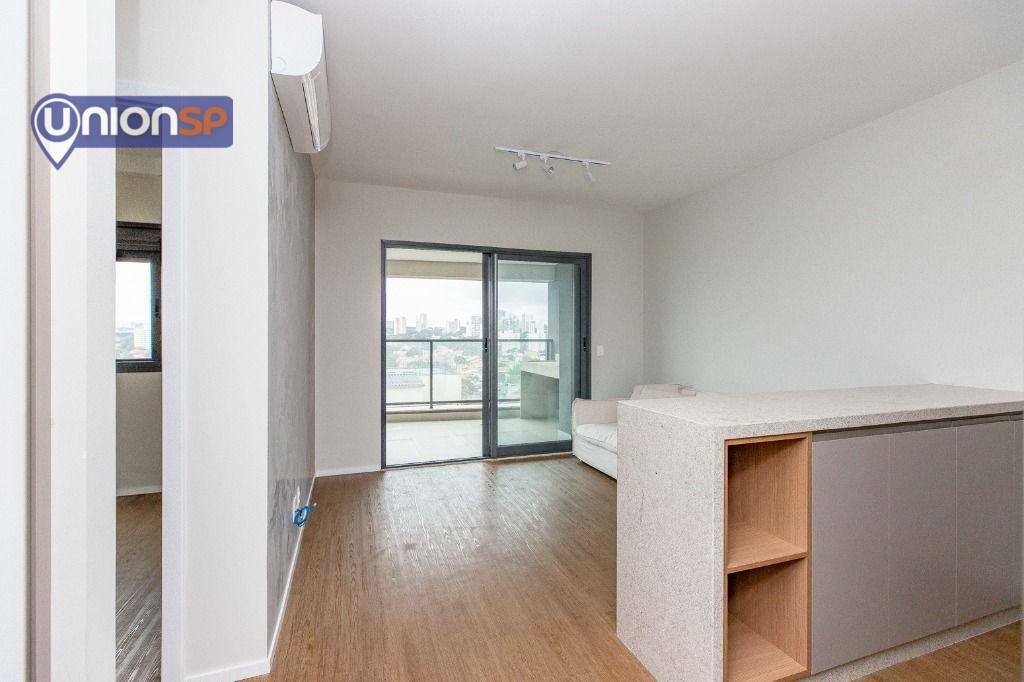 Apartamento à venda com 2 quartos, 62m² - Foto 1