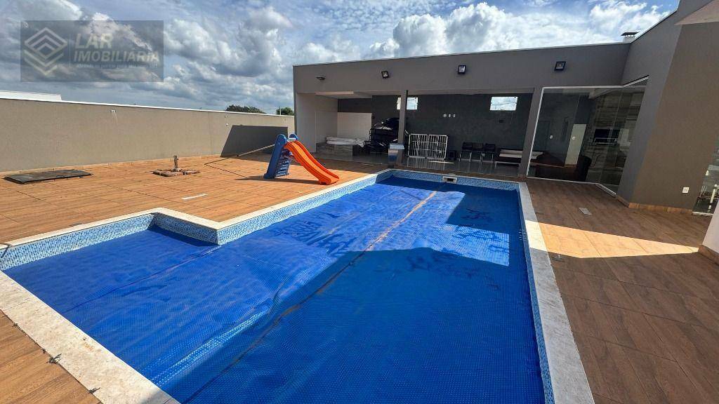 Casa de Condomínio para alugar com 4 quartos, 500m² - Foto 3