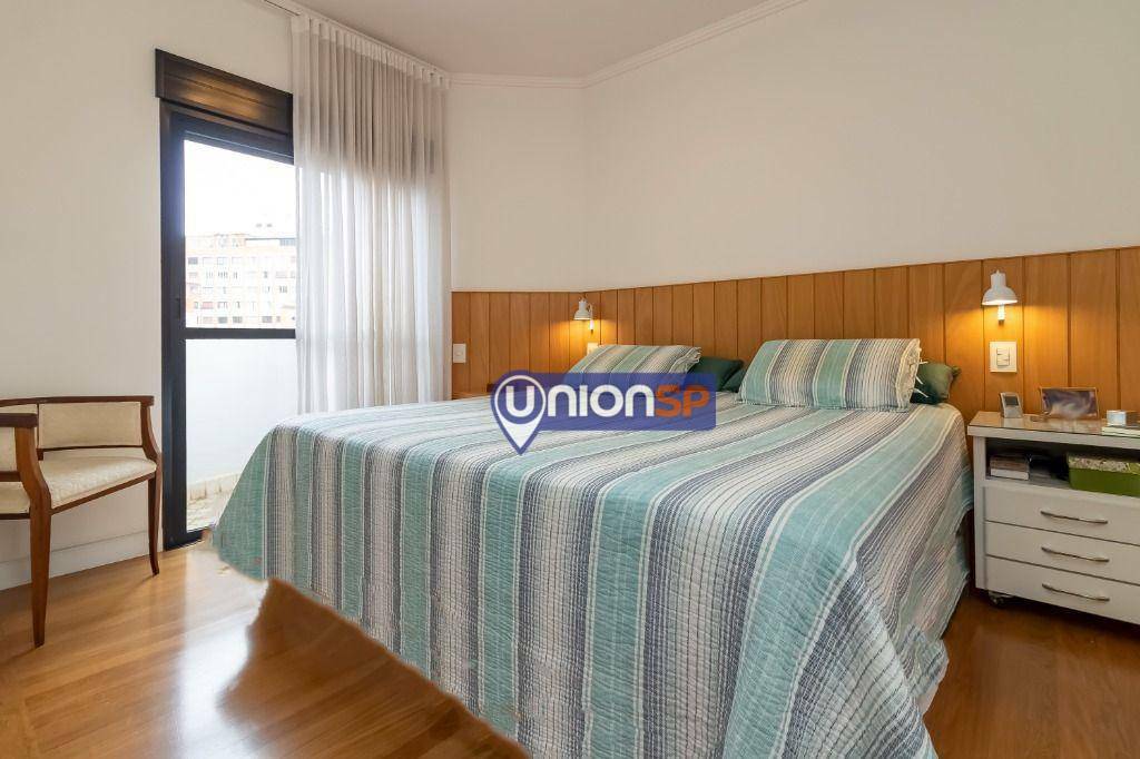 Apartamento à venda com 2 quartos, 142m² - Foto 9