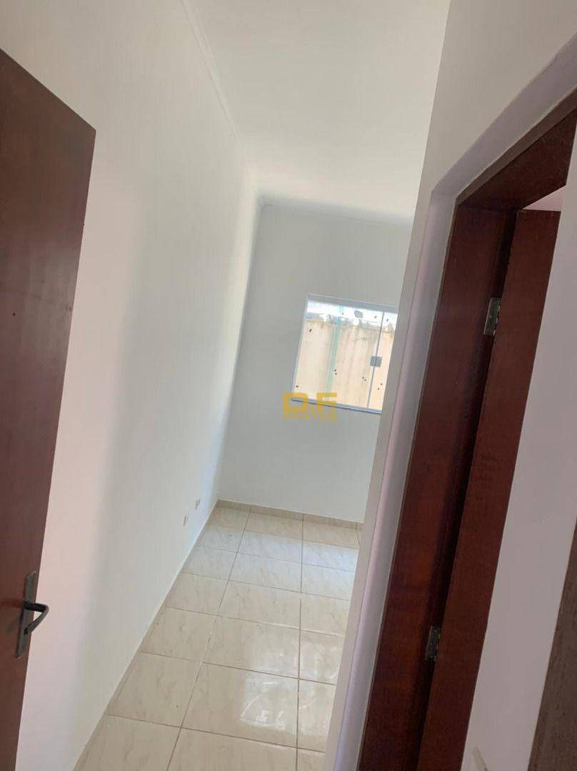 Casa à venda com 2 quartos, 1m² - Foto 16