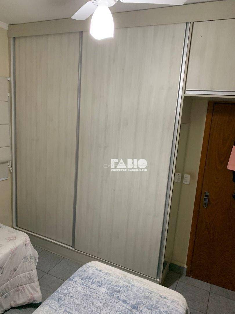 Casa à venda com 3 quartos, 180m² - Foto 16