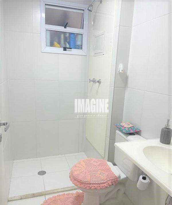 Apartamento à venda com 3 quartos, 61m² - Foto 24