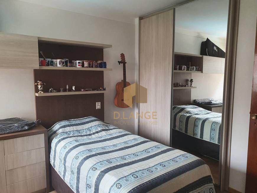 Apartamento à venda com 3 quartos, 200m² - Foto 11