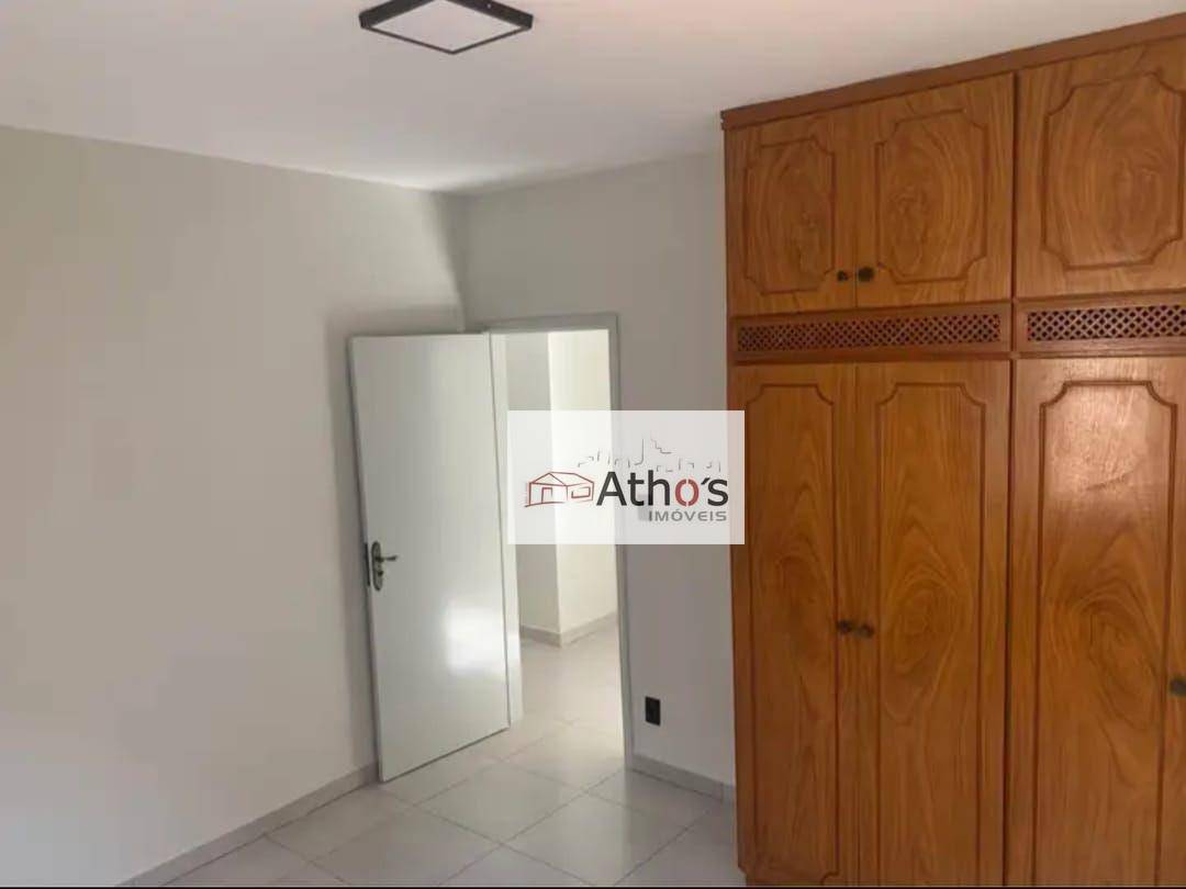 Casa à venda com 3 quartos, 185m² - Foto 8