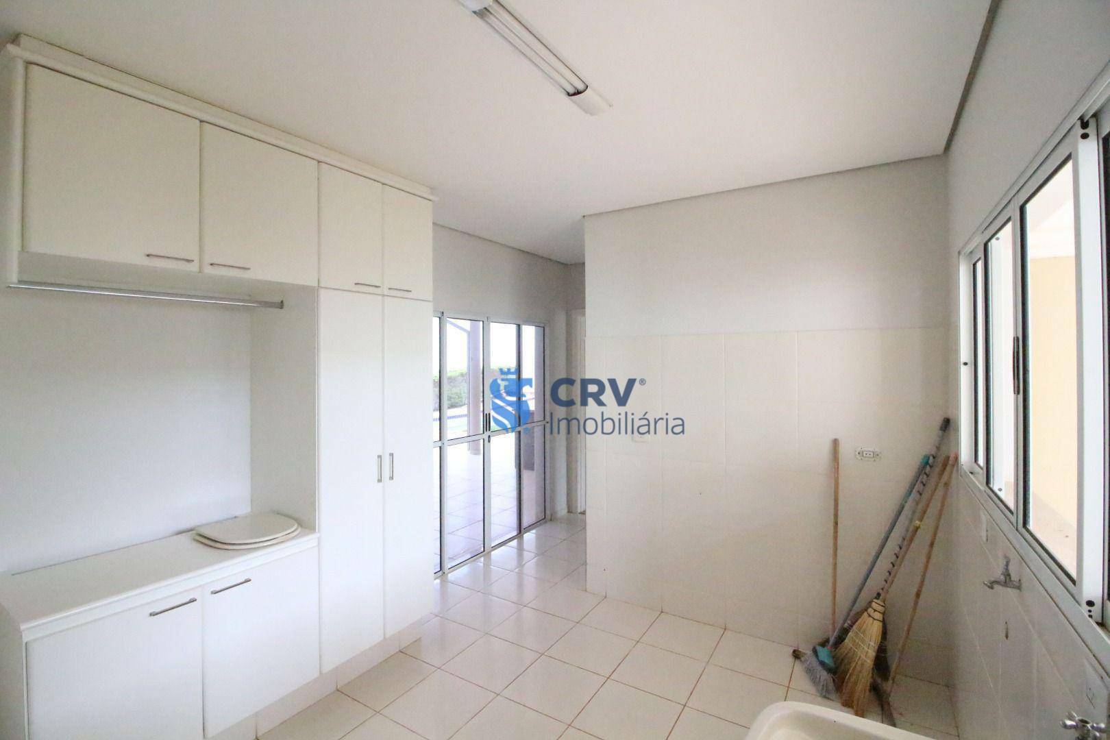 Sobrado para alugar com 3 quartos, 500m² - Foto 11