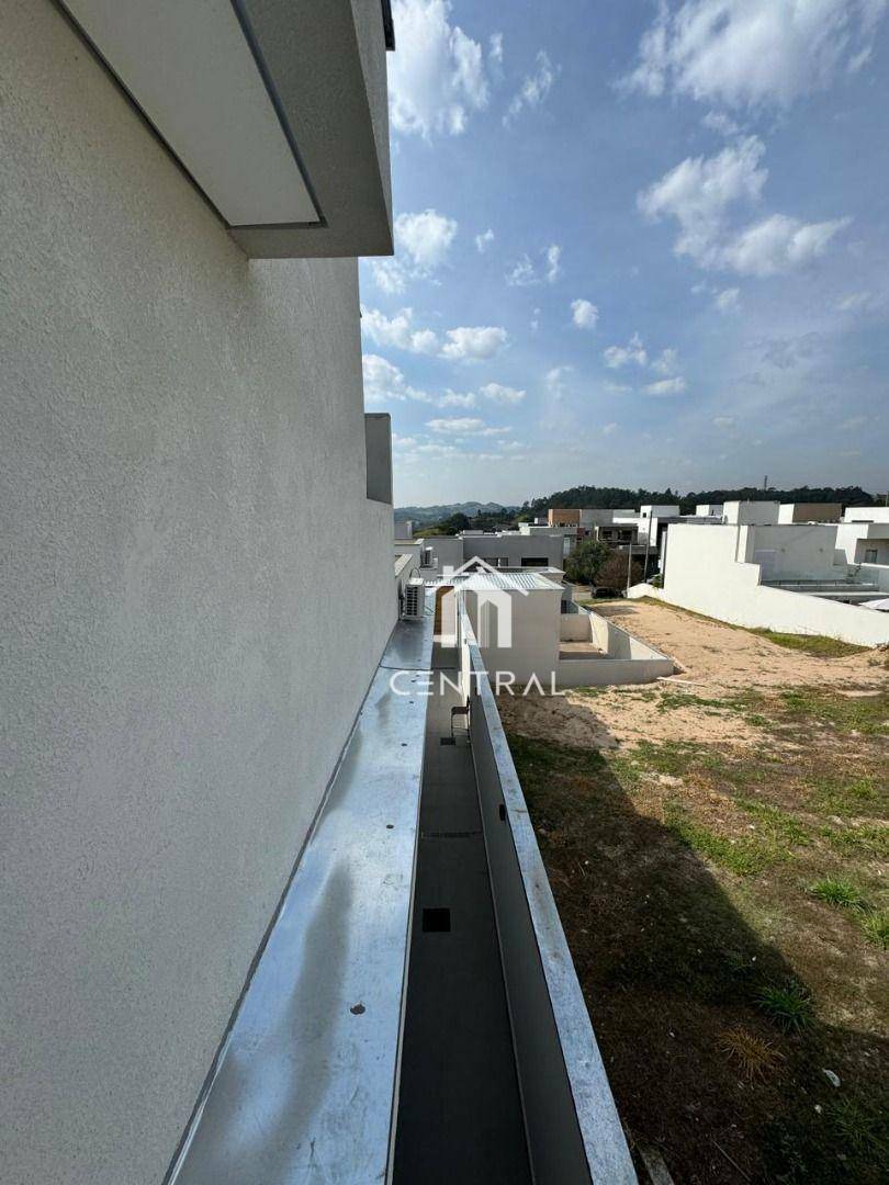 Sobrado à venda com 4 quartos, 236m² - Foto 9