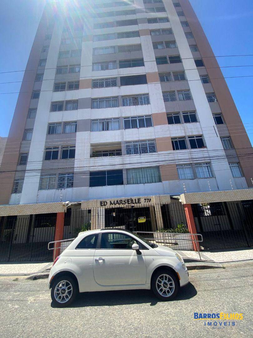 Apartamento, 3 quartos, 120 m² - Foto 2