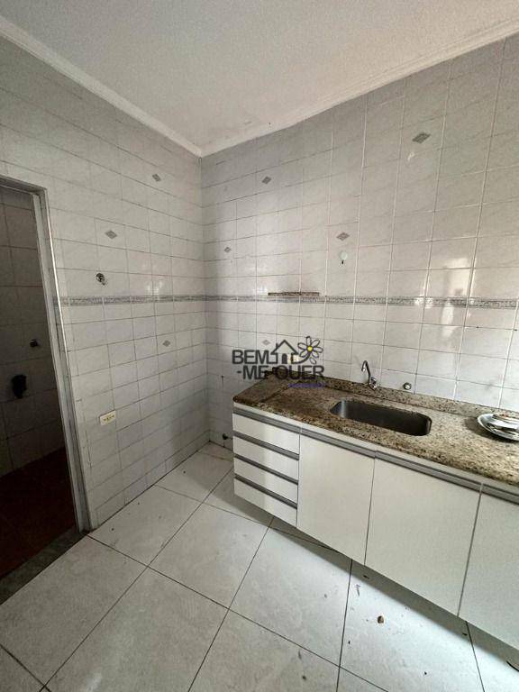 Casa à venda com 2 quartos, 125m² - Foto 17