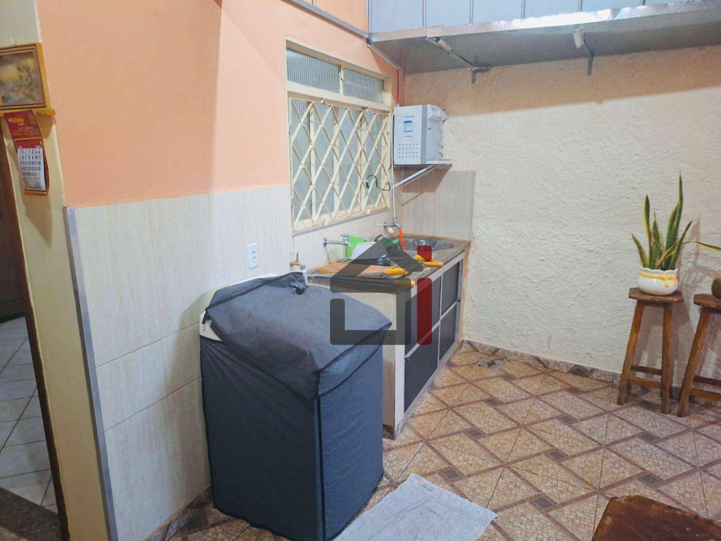 Casa à venda com 3 quartos - Foto 10