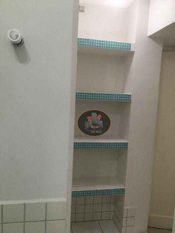 Apartamento à venda com 2 quartos, 65m² - Foto 17