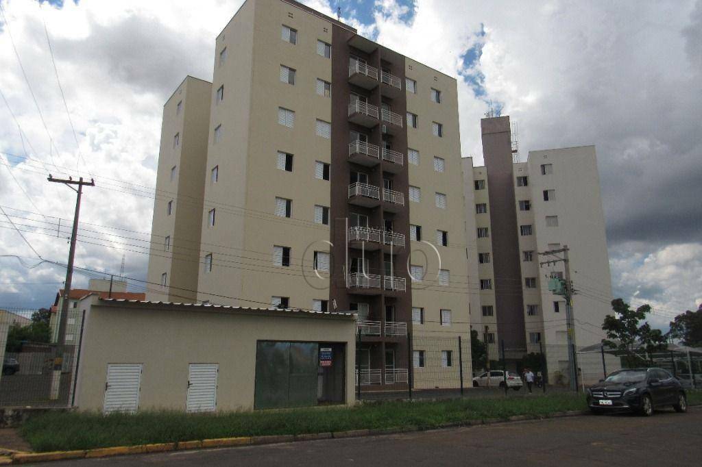 Apartamento à venda com 3 quartos, 73m² - Foto 2