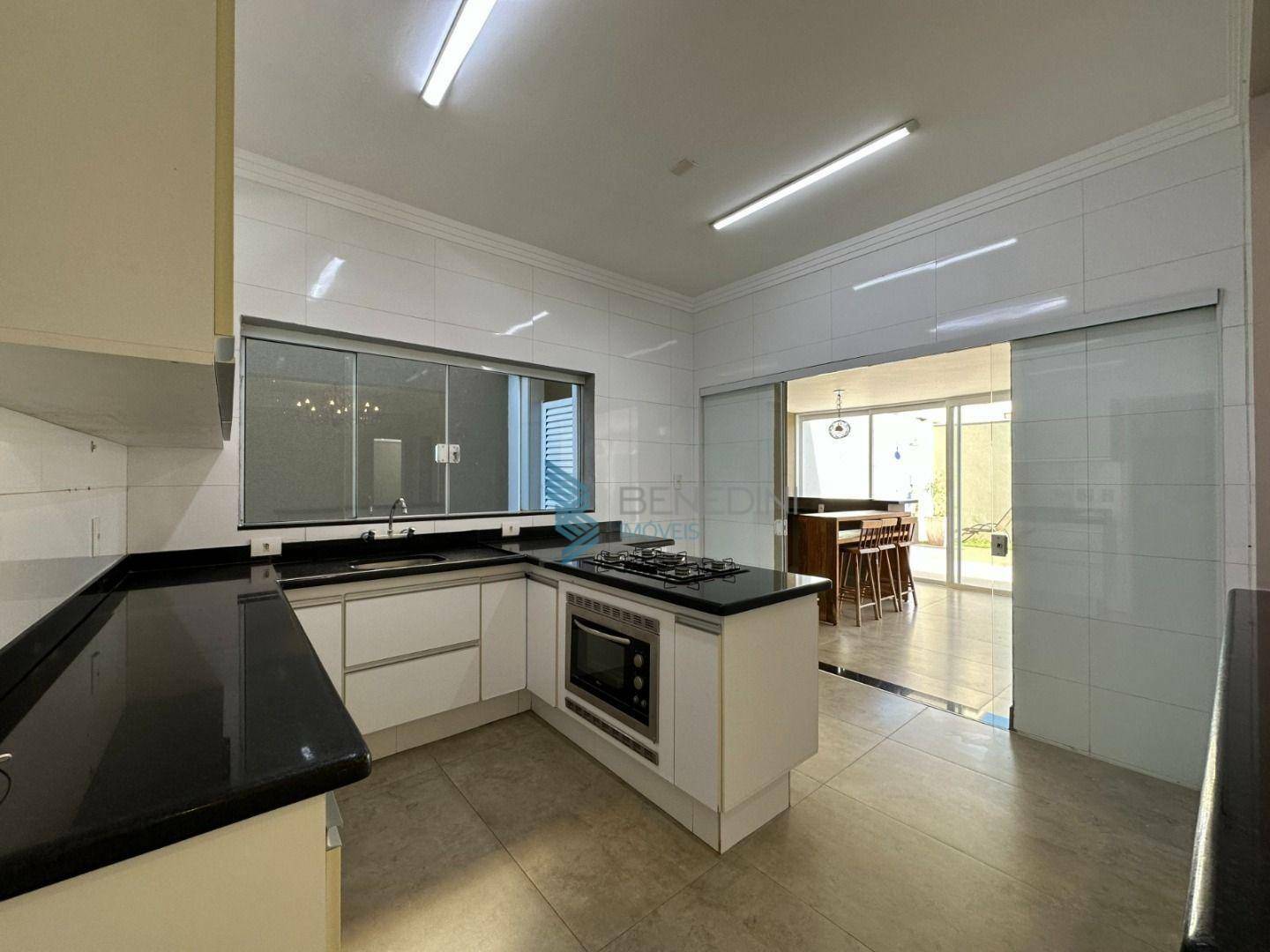 Sobrado, 3 quartos, 245 m² - Foto 5