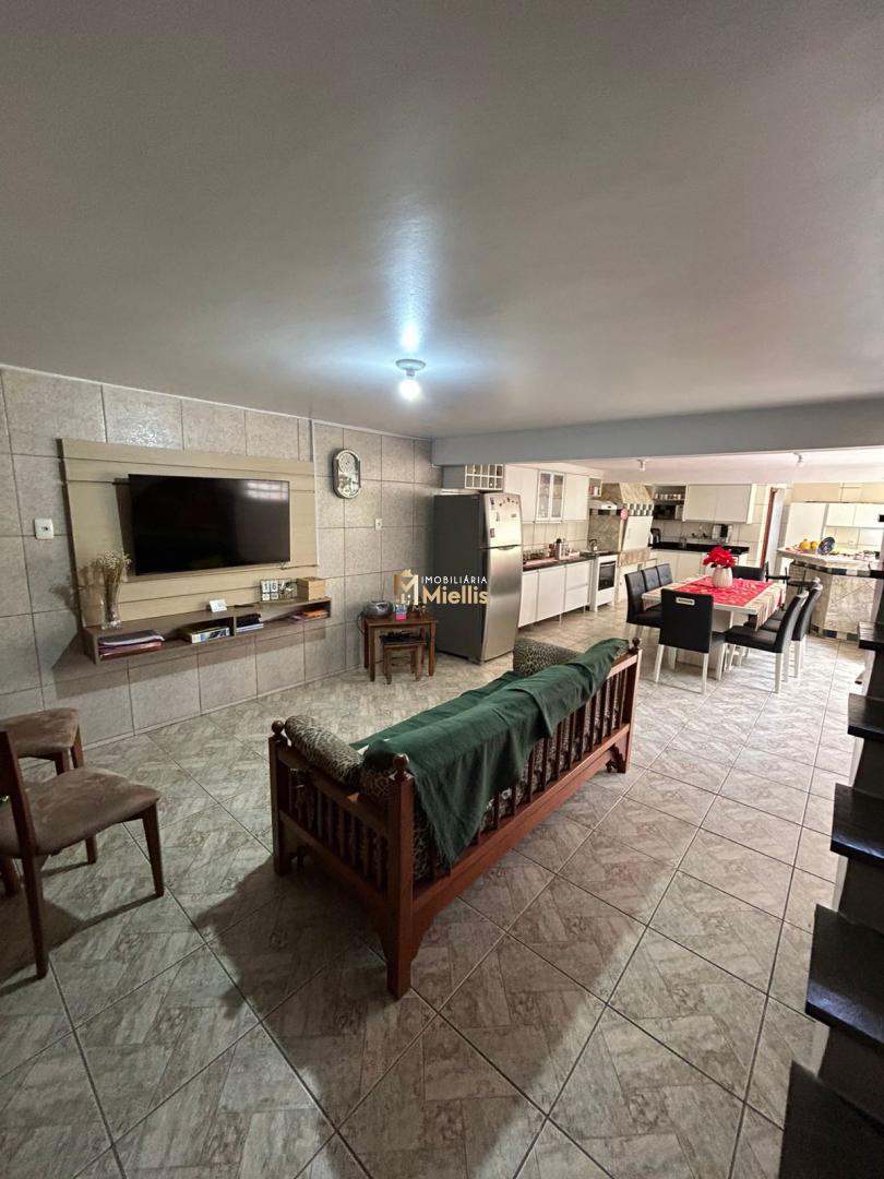 Casa à venda com 3 quartos, 338m² - Foto 25