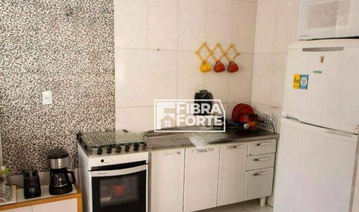 Apartamento à venda com 2 quartos, 71m² - Foto 4