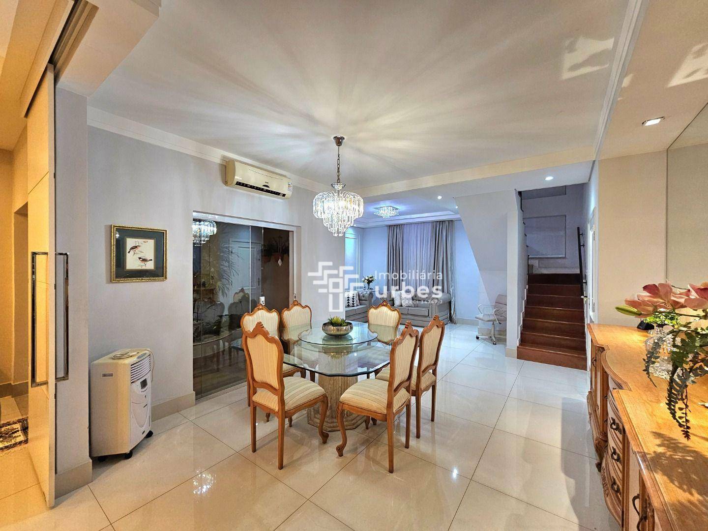 Casa à venda com 3 quartos, 231m² - Foto 9
