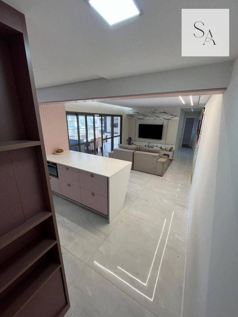 Apartamento à venda com 3 quartos, 121m² - Foto 11