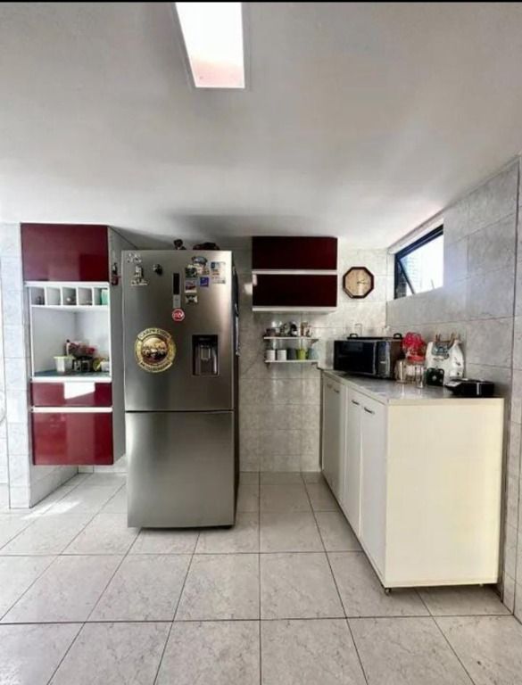 Apartamento à venda com 4 quartos, 195m² - Foto 13