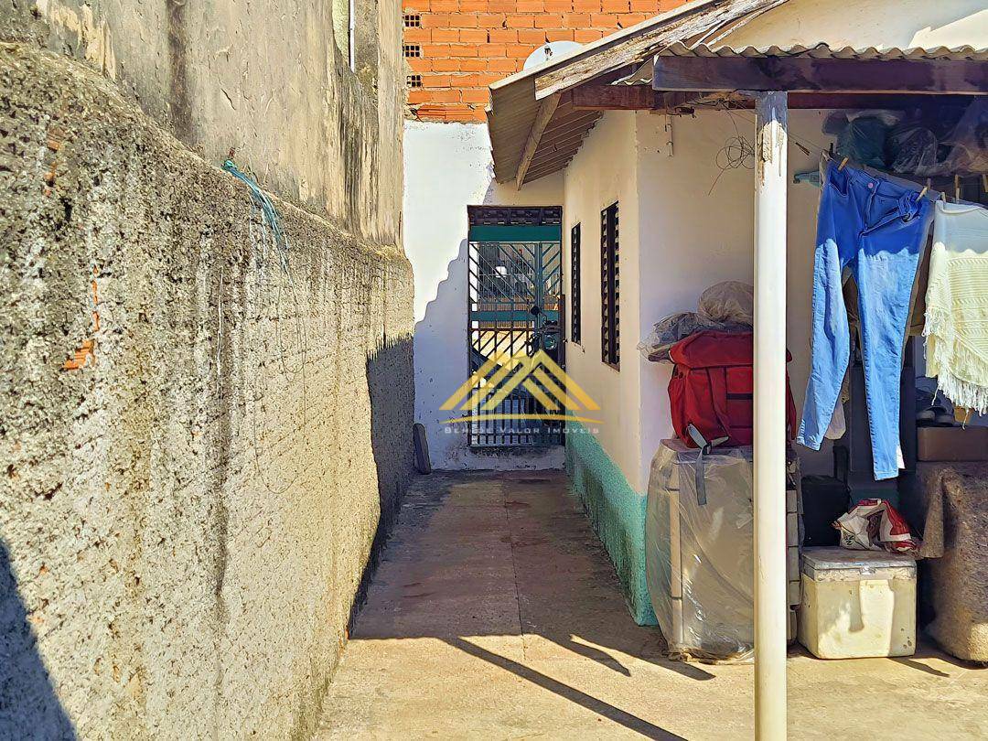 Casa à venda com 2 quartos, 86m² - Foto 17