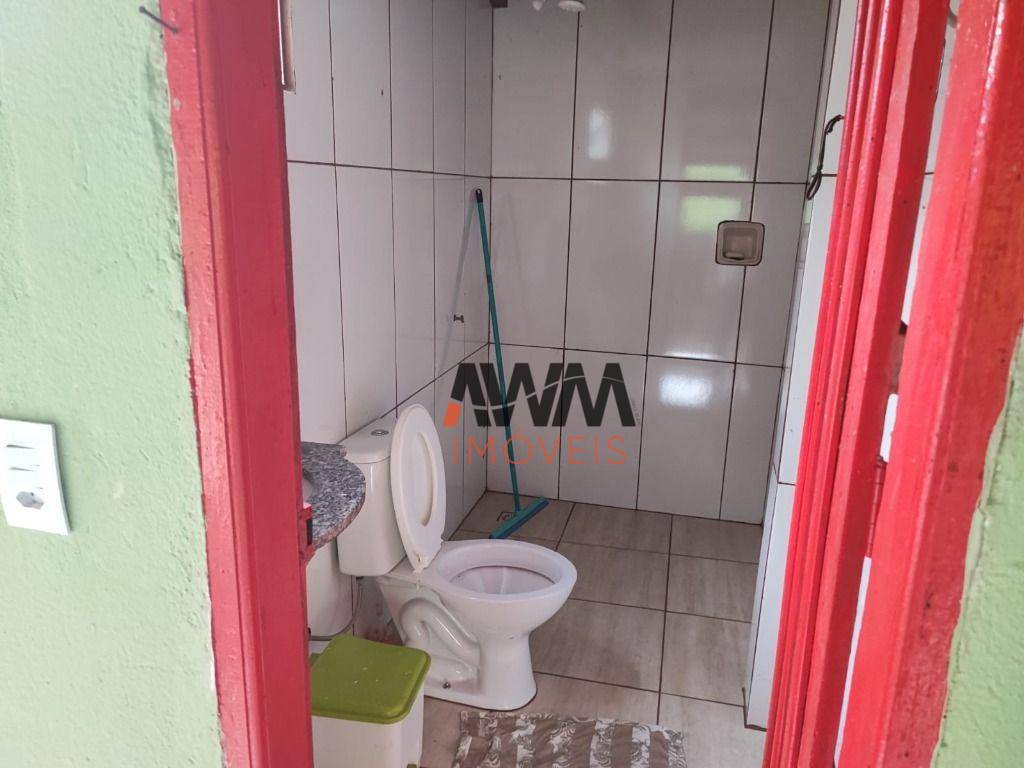 Chácara à venda com 3 quartos, 200m² - Foto 13