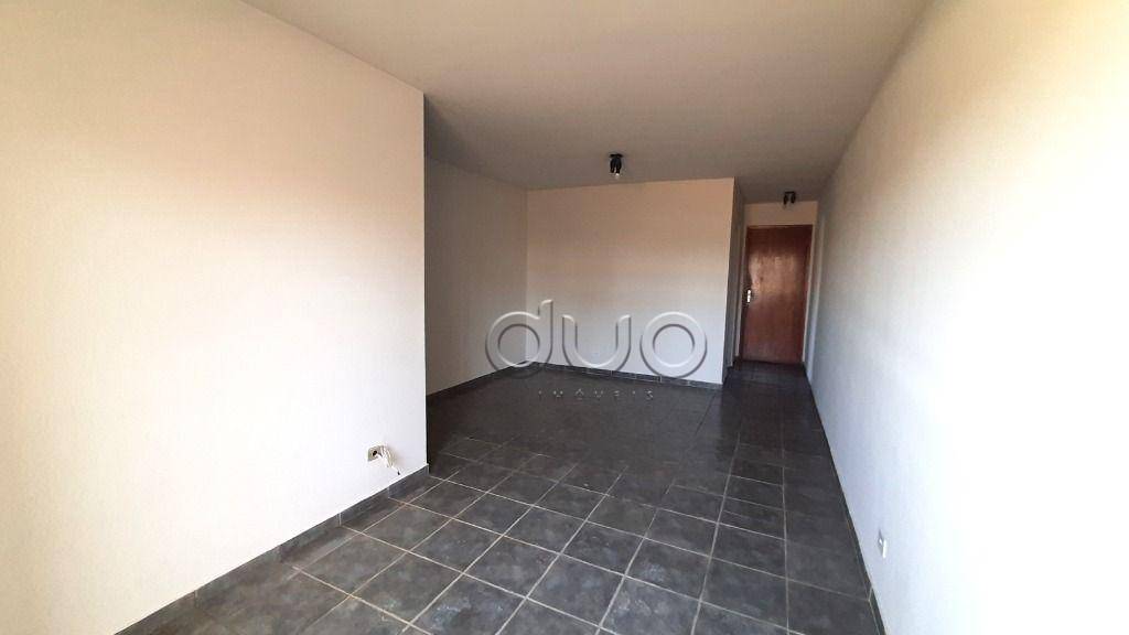 Apartamento para alugar com 3 quartos, 72m² - Foto 8