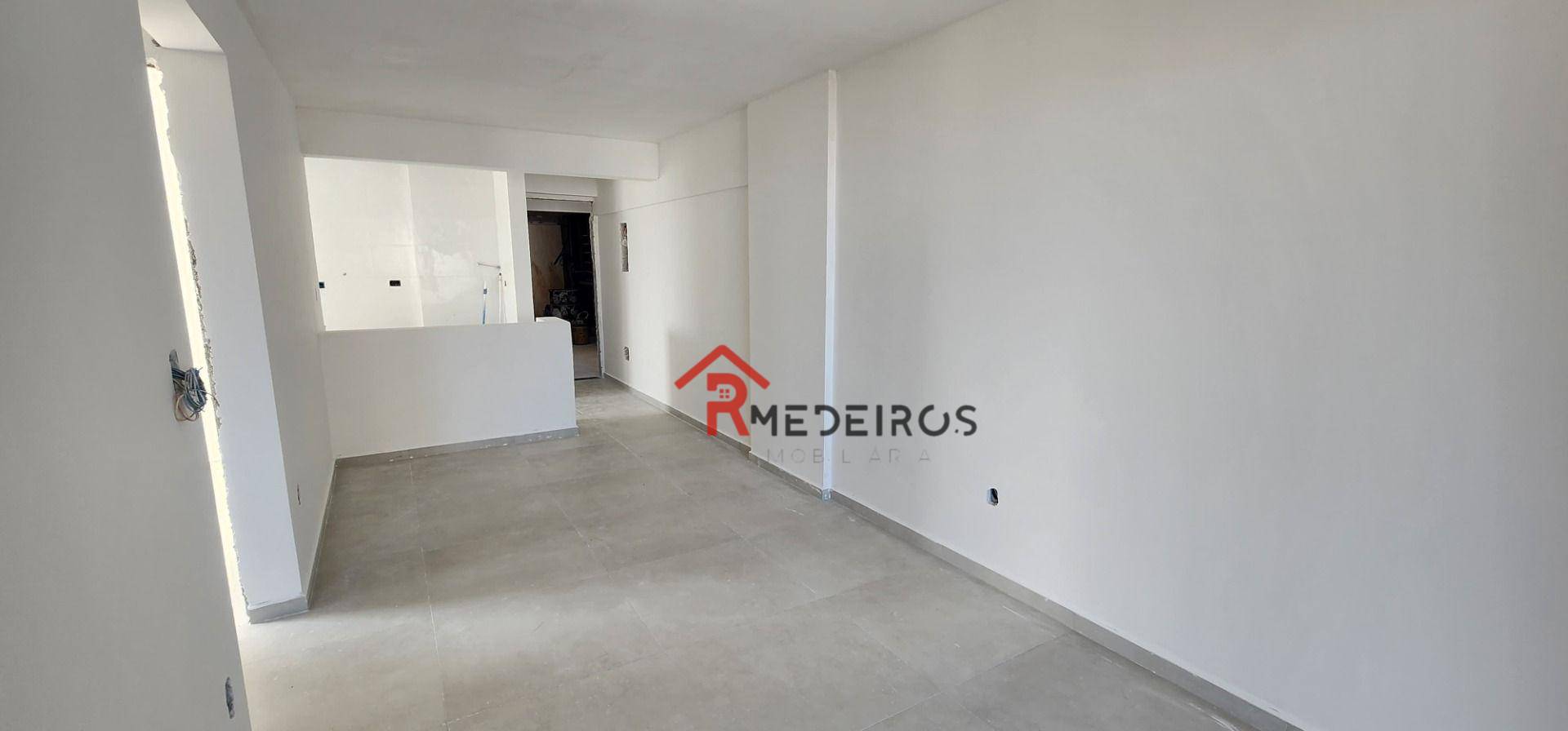 Apartamento à venda com 2 quartos, 78m² - Foto 4